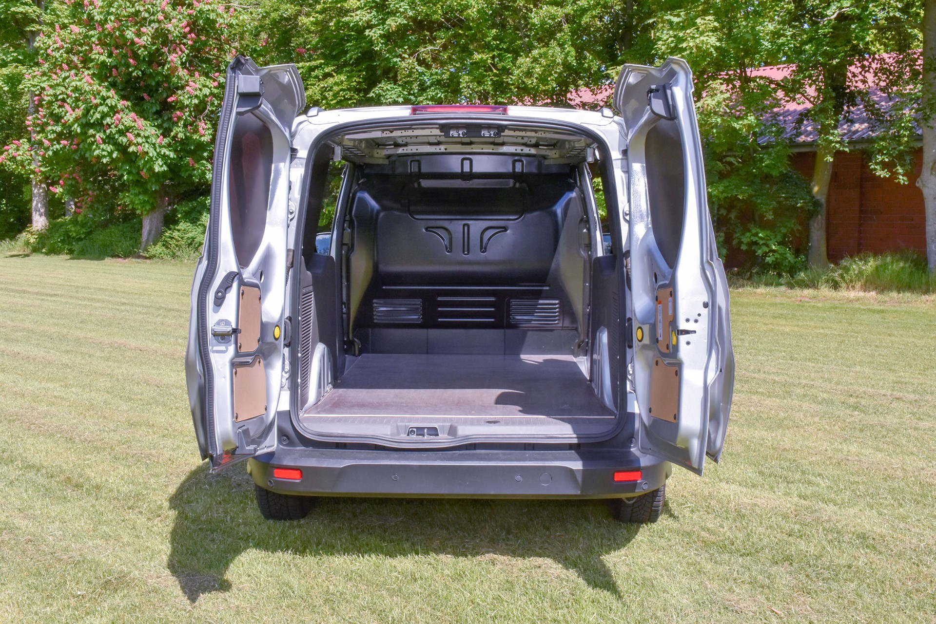 Ford Transit Connect Kurierfahrzeug – Heck